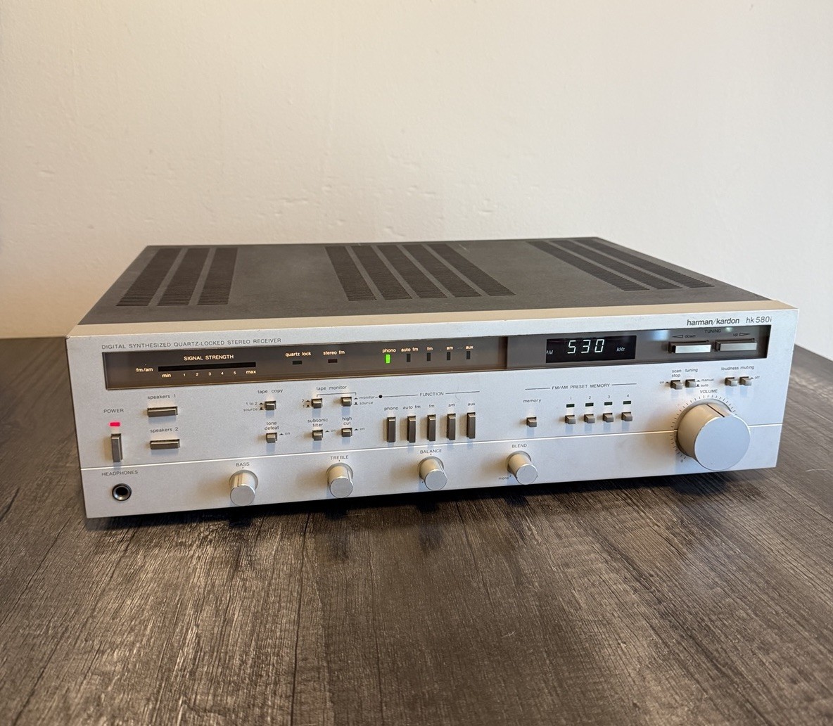 Harman-Kardon HK-580i Stereo Receiver Excellent Working Condition