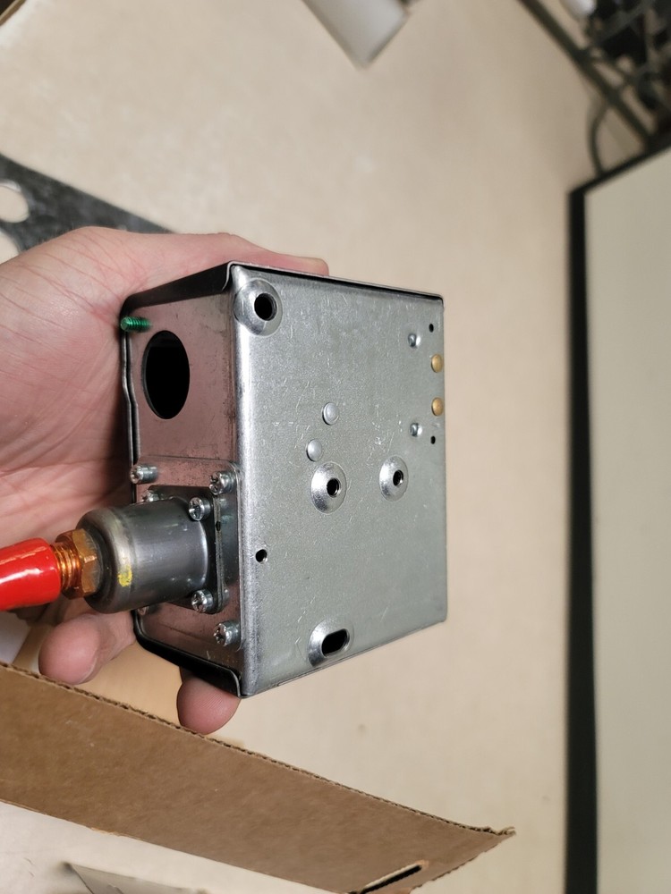 Penn Johnson Controls P70CA-2C Open High Pressure Control NOB