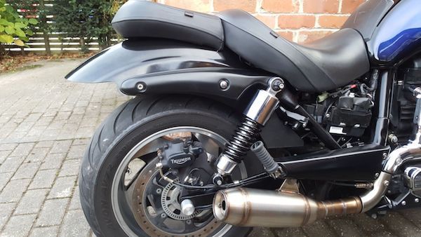 TRIUMPH ROCKET 3 SHORT - SCULPTED - REAR MUDGUARD SMOOTH