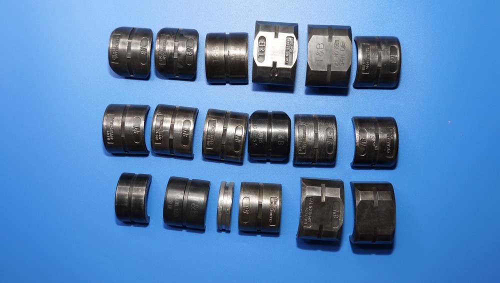 Thomas & Betts Assorted One Side Crimp Die Lot, Various Sizes 18 Piece