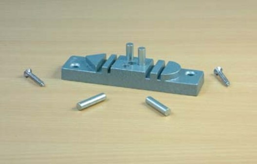 Expo 71530 - Mini Wire Bench Bender - Bends up to 1/8" Diameter - 2nd Class Post