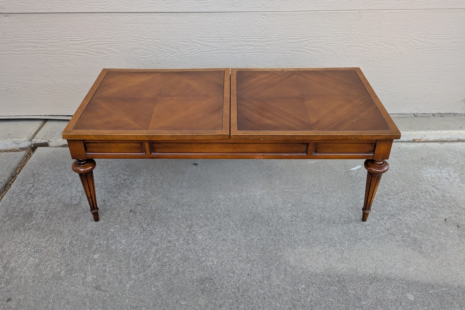 Vintage 1955 Lane Sliding Top Cocktail Coffee Table w Hidden Storage MCM 370
