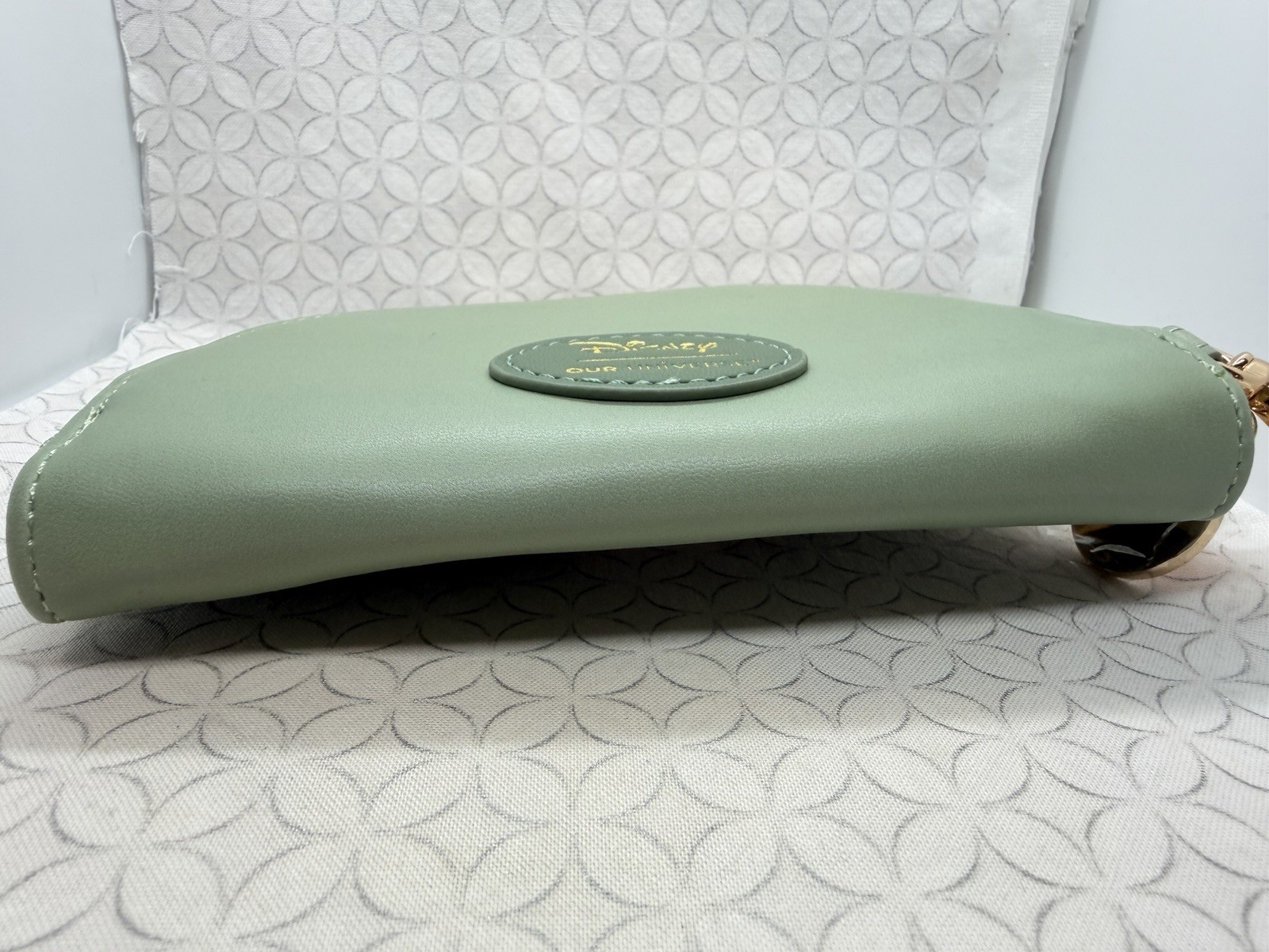 Boxlunch Her Our Universe Disney Mulan Comb Figural Coin Purse Cosplay