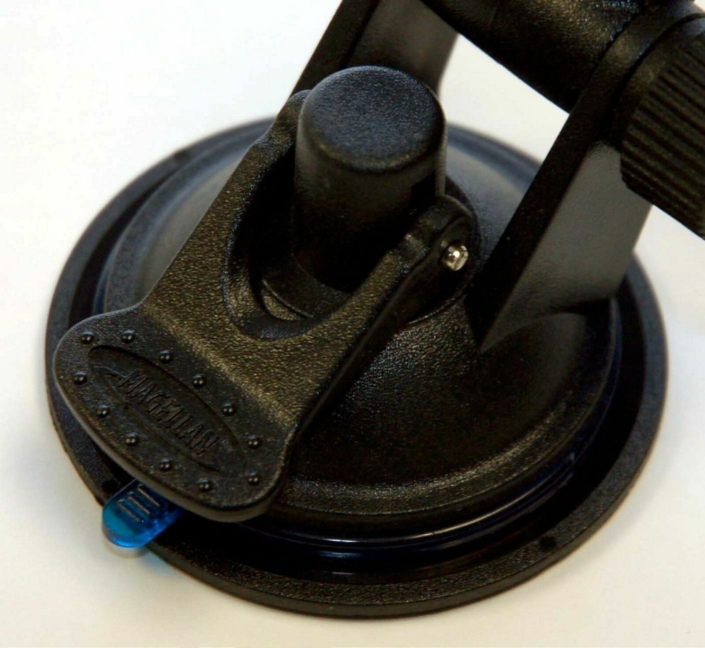 Official Magellan 2.75" Adhesive Suction Mount Disc RoadMate Maestro dash disk