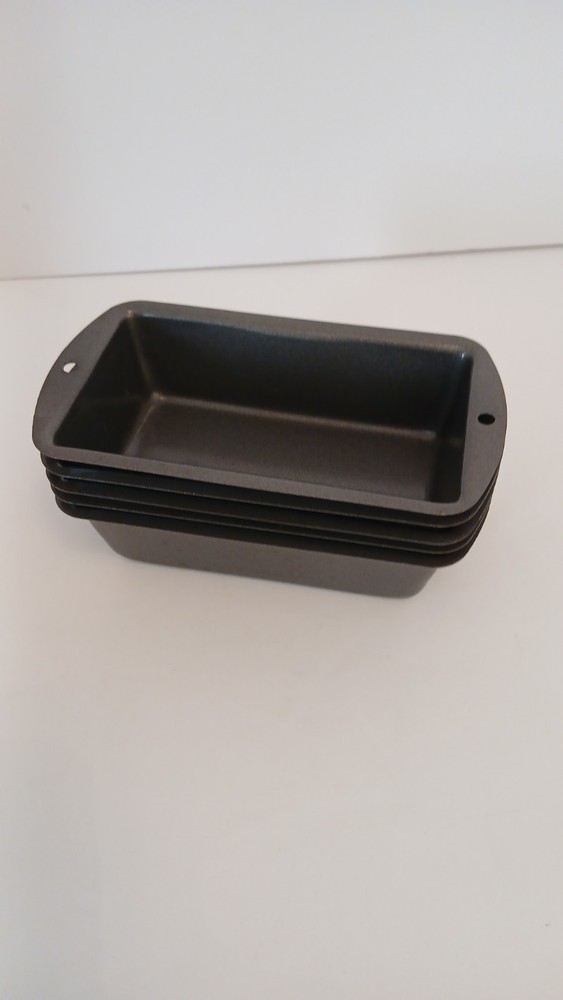 5 Piece Non Stick Mini Bread Pans. 5.5" X3"