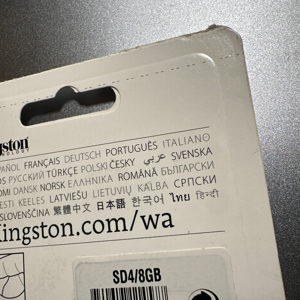 Kingston 8GB SDHC MEMORY CARD Class 4