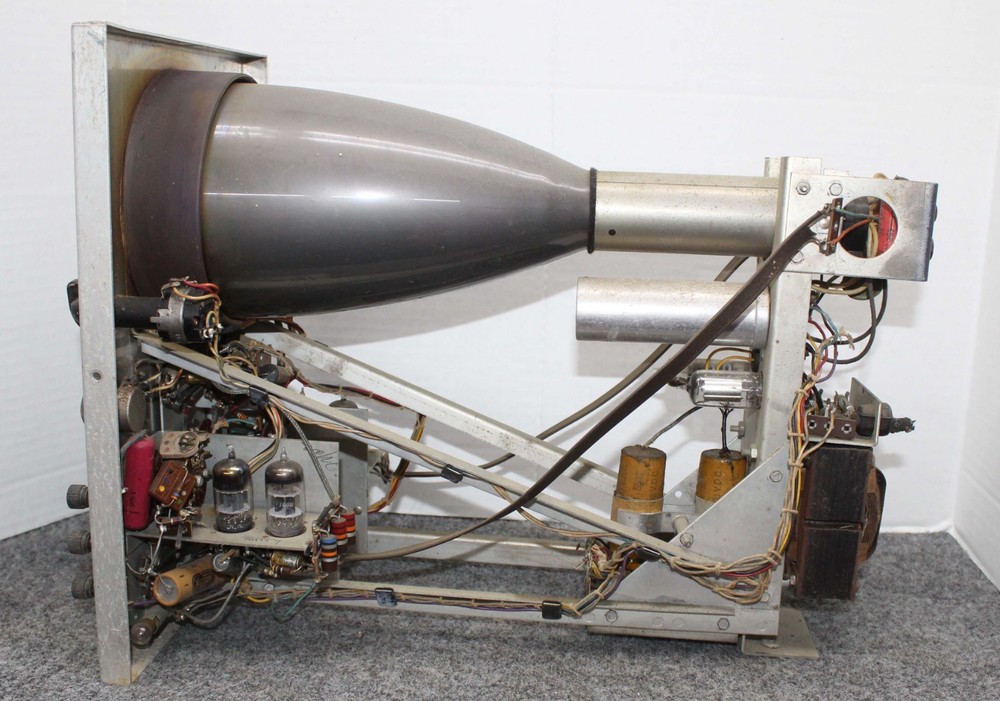 HICKOK MODEL 665 OSCILLOSCOPE