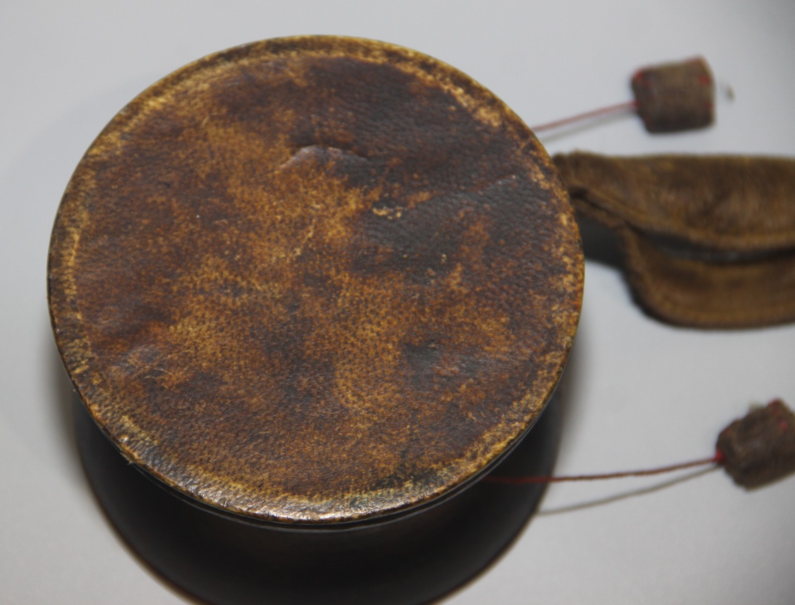 Wonderful Tibet 18th Century Old Antique Buddhist Wooden Drum Damaru Tambourine