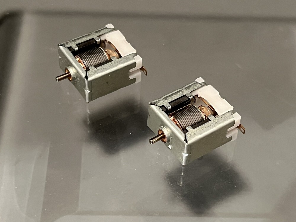 Two Stomper Aftermarket Motor • Made By Mabuchi • Same Maker That Schaper Used •