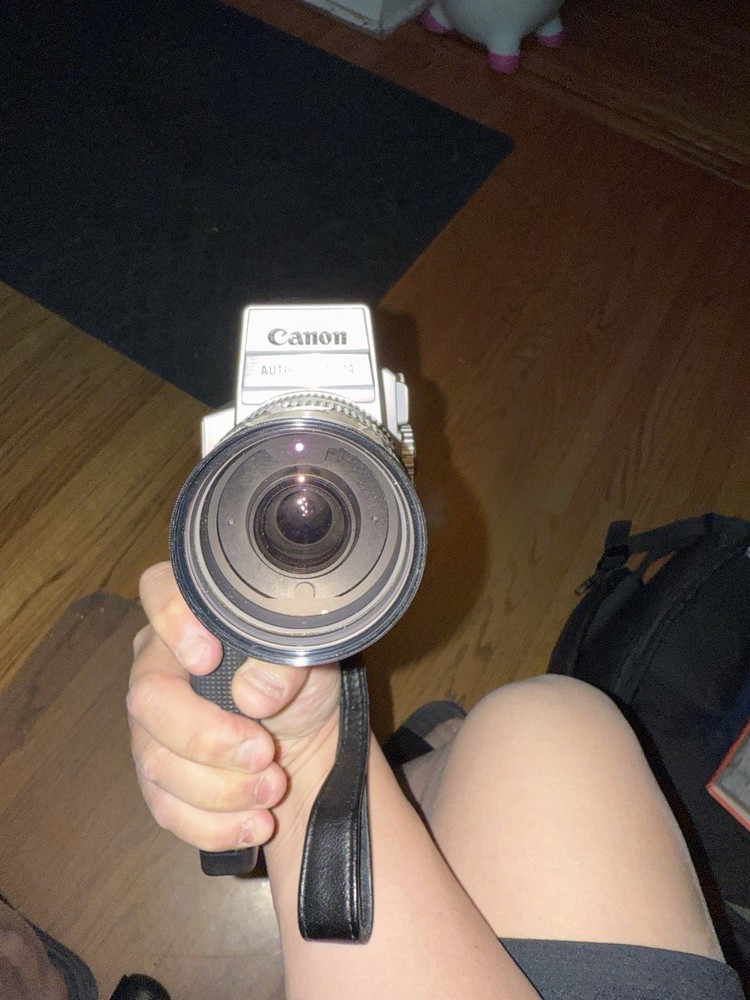 Canon Auto Zoom 814 Electronic Super 8 Camera