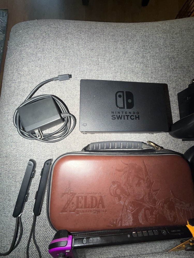 Unpatched Nintendo Switch Bundle XAW1 (Hackable) + Pro Controller + Dock + Case