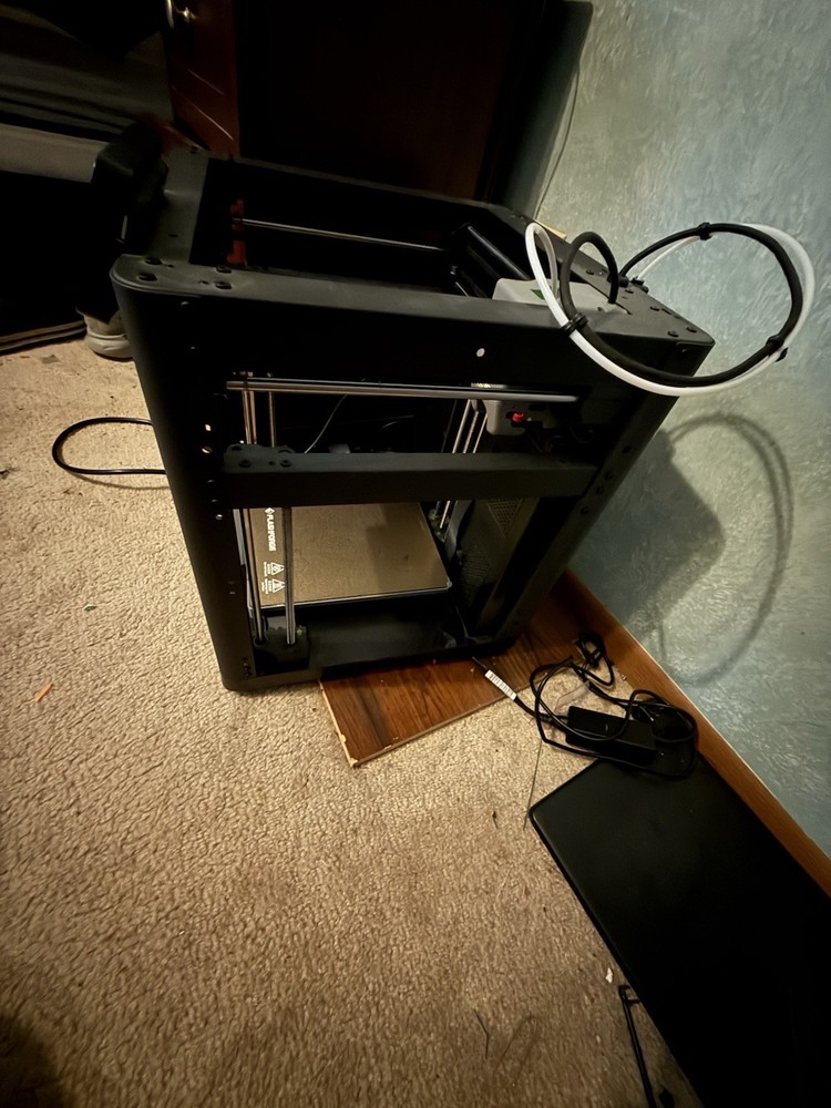 FLASHFORGE Adventurer 5M 3D Printer Fully Auto Leveling w/ Max 600mm/s Core XY