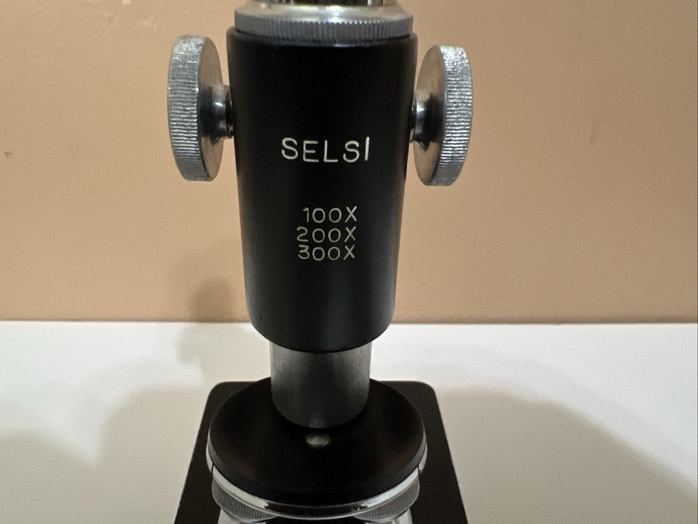 SELSI 100X, 200X, 300X Vintage Microscope Untested. Used
