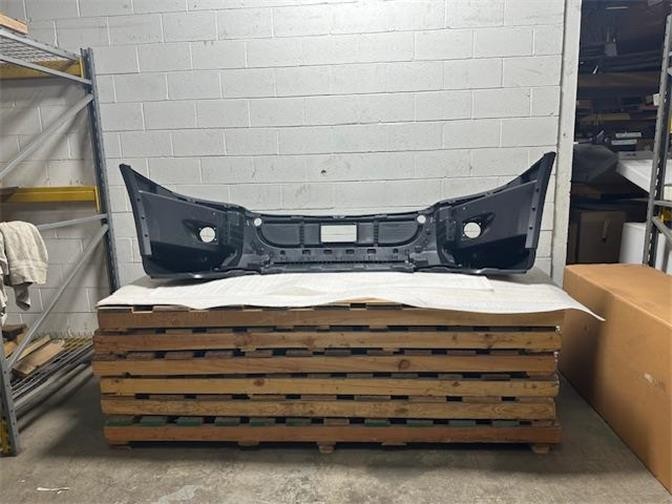 Freightliner Cascadia Complete Front Bumper Fogs Mtg Kit Plastic 2008-2017