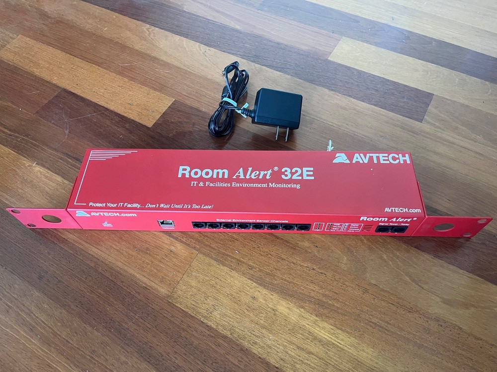 AVTech Software inc. Room Alert 32E with AC adapter and Rack Brackets