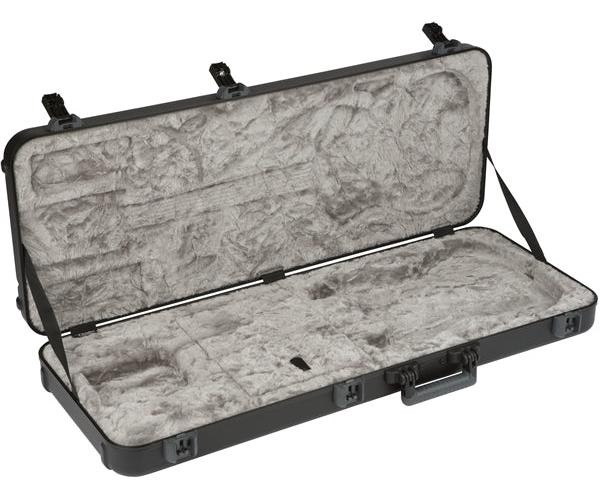 Fender Deluxe Molded Stratocaster/Telecaster Case Black