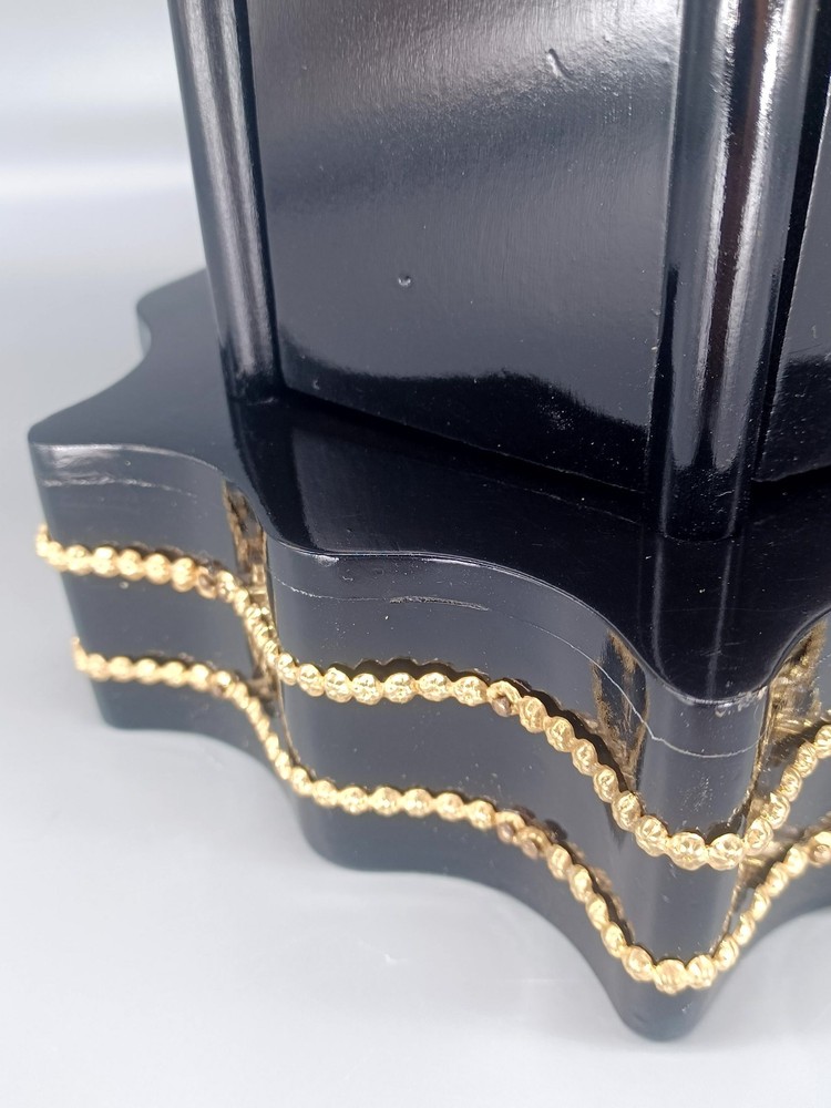 cigarette case