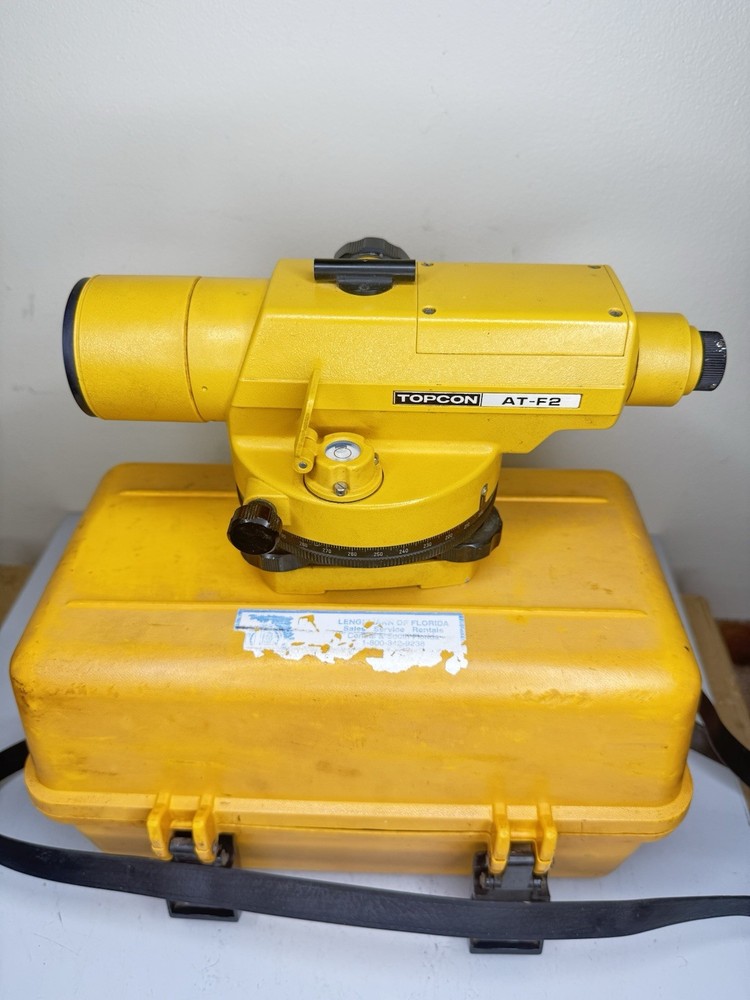 Topcon AT-F2 Auto Level w/ Case