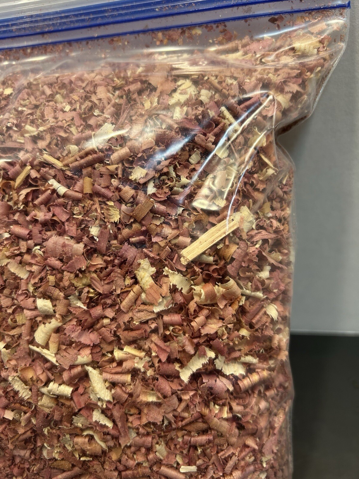 1 Gallon Bag Eastern Red Cedar Fresh Wood Shavings, Sawdust, Chips