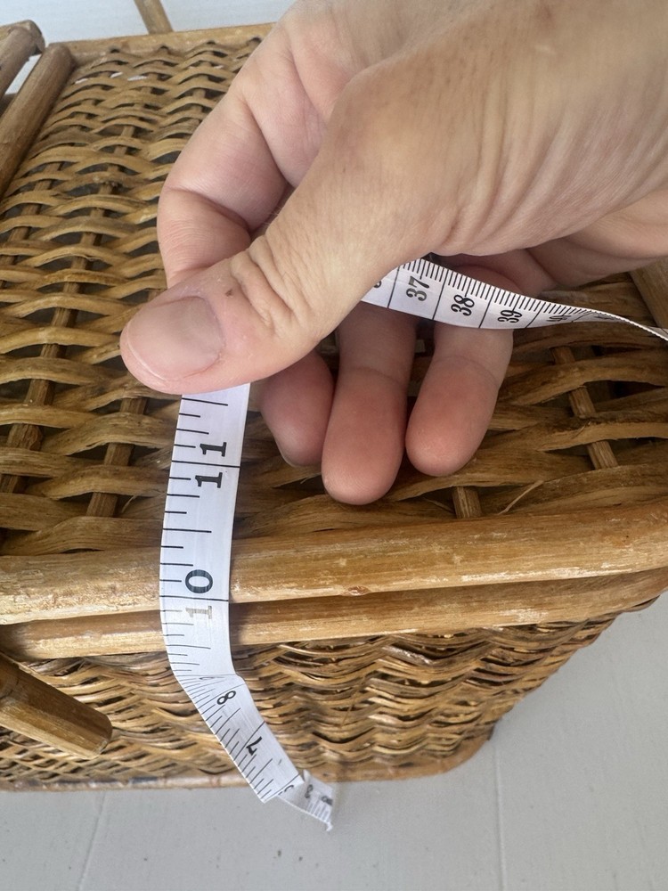 Vintage Wicker Picnic Basket