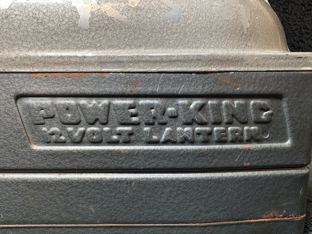 Vintage Delta Power King 12 Volt Lantern