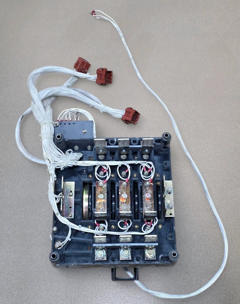 Asco Automatic Transfer Switch Series 7000 - Contactor 400A E07ATBA30400C5XC #1