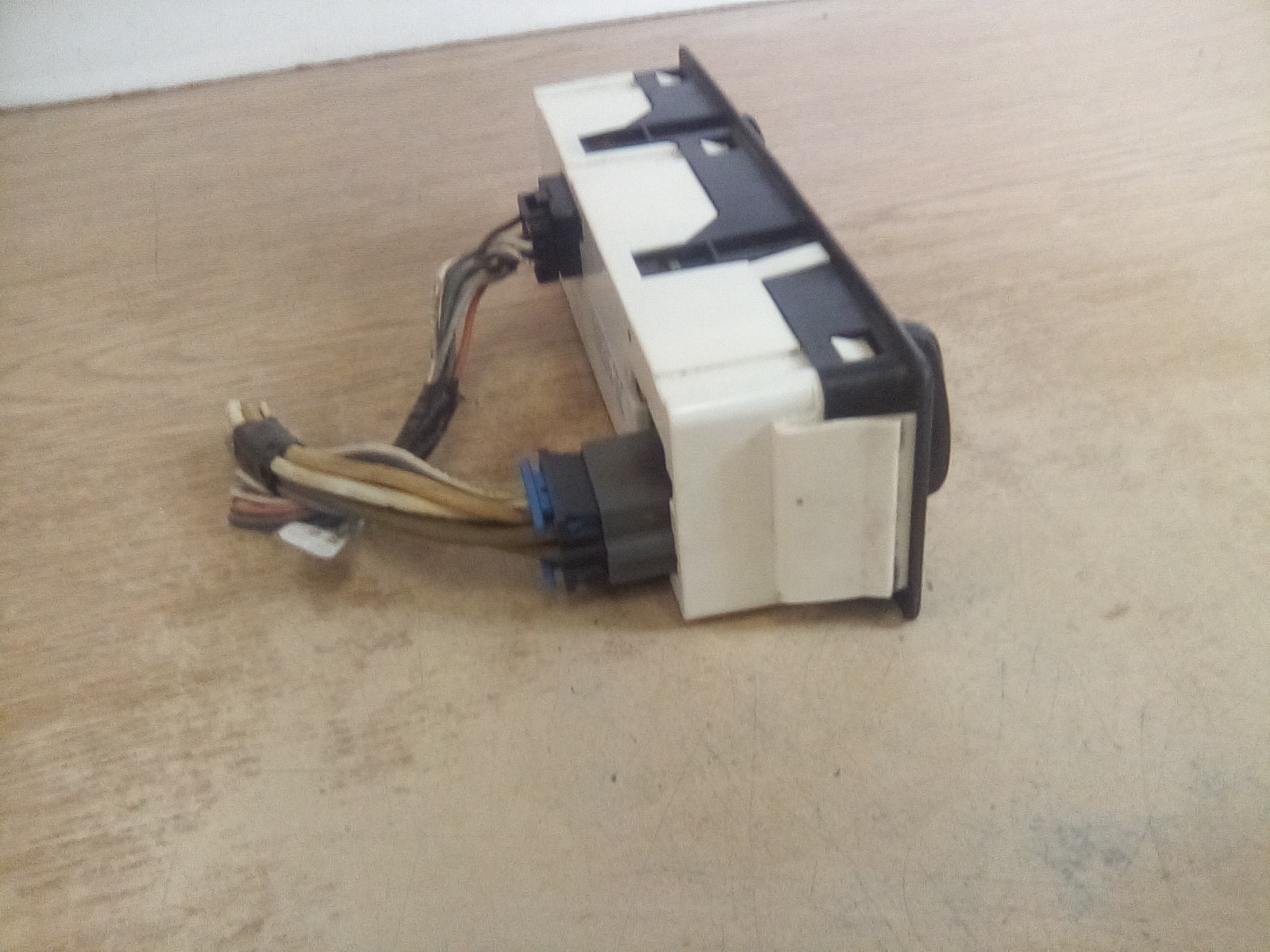 Peterbilt 379 OEM Climate Control Q21-6000-001