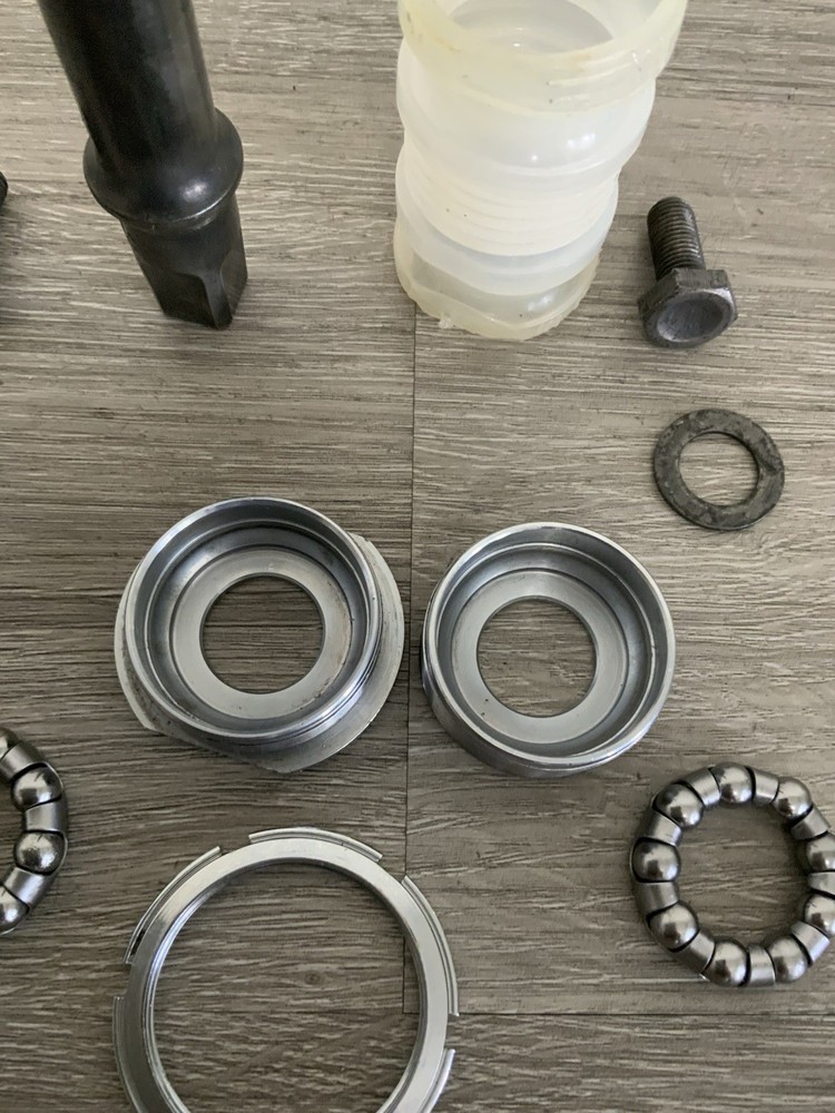 CAMPAGNOLO CHORUS BOTTOM BRACKET 68-115 MM BSA THREADED
