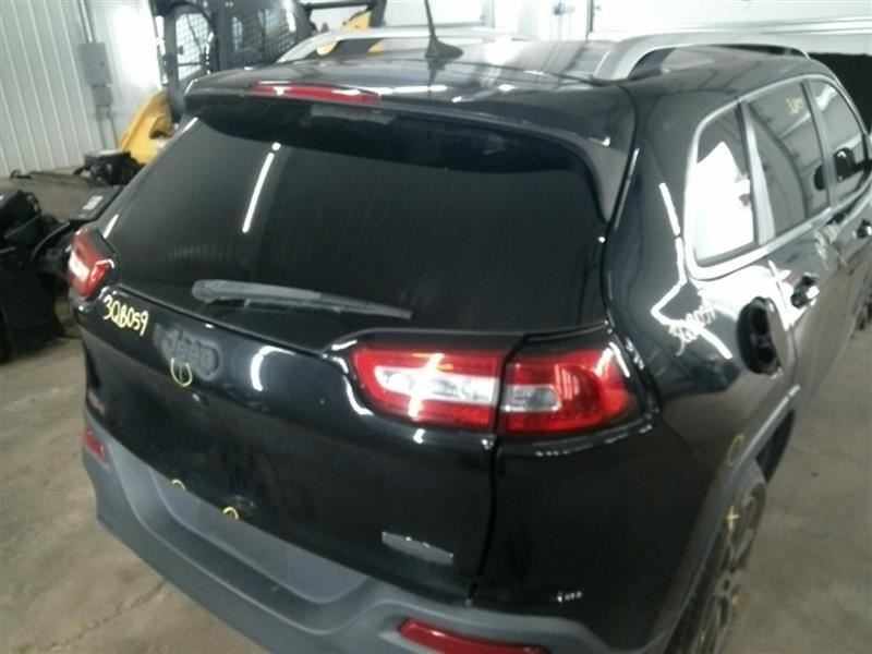 CHEROKEE 2017 Glove Box 104530885