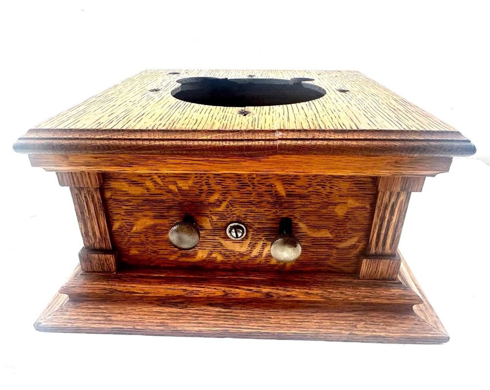 Antique Case for Victor Type E Phonograph with Back Mounting Horn