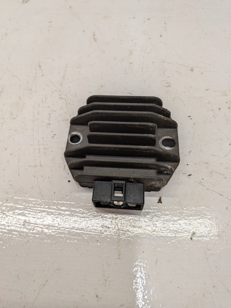 Piaggio Fly 125 Regulator Rectifier