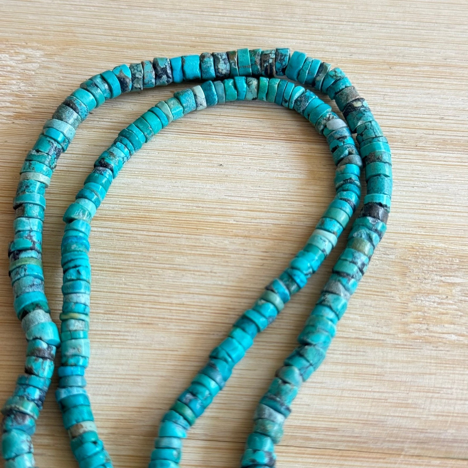 VTG Genuine Blue Turquoise Loose beads Heishi 2 strands Lot 15" 35g 5mm Natural
