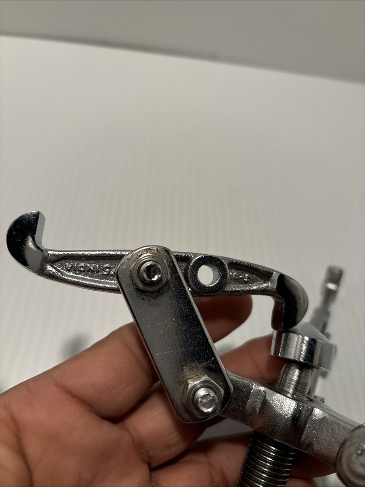 ARM PULLER 75 India Drop Forced V-62 (D)