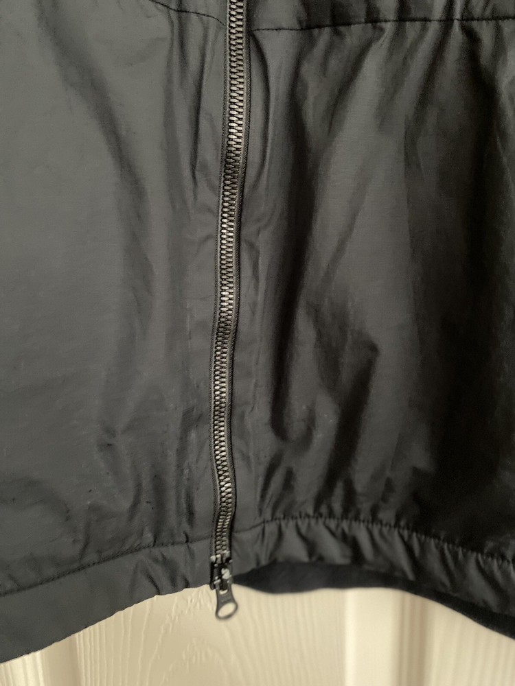 nike performance mans full zip black athletic jacket half fleece half nylon M