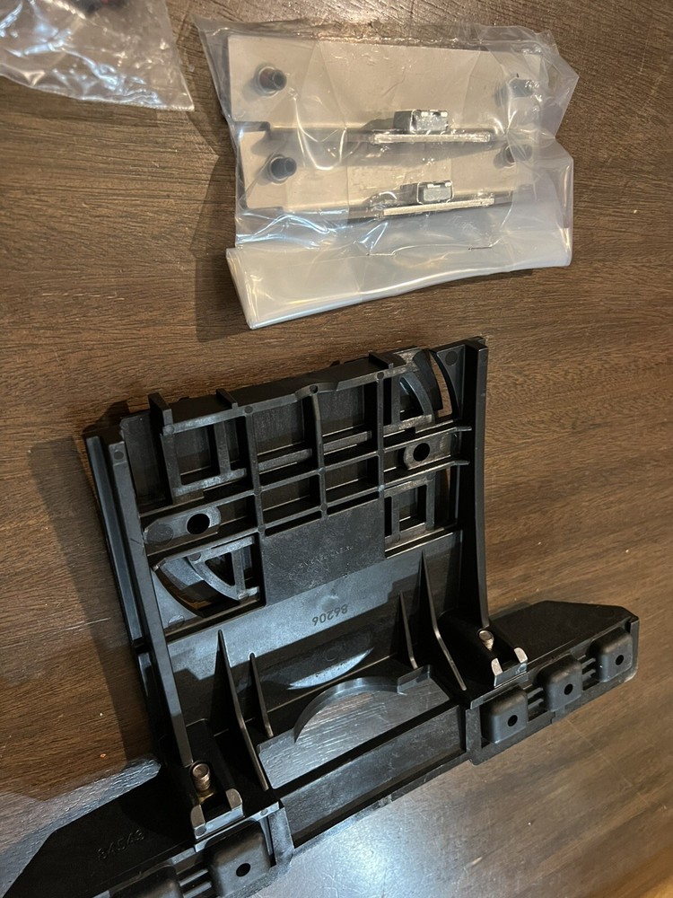 Whelen lightbar Mounting Feet Pair