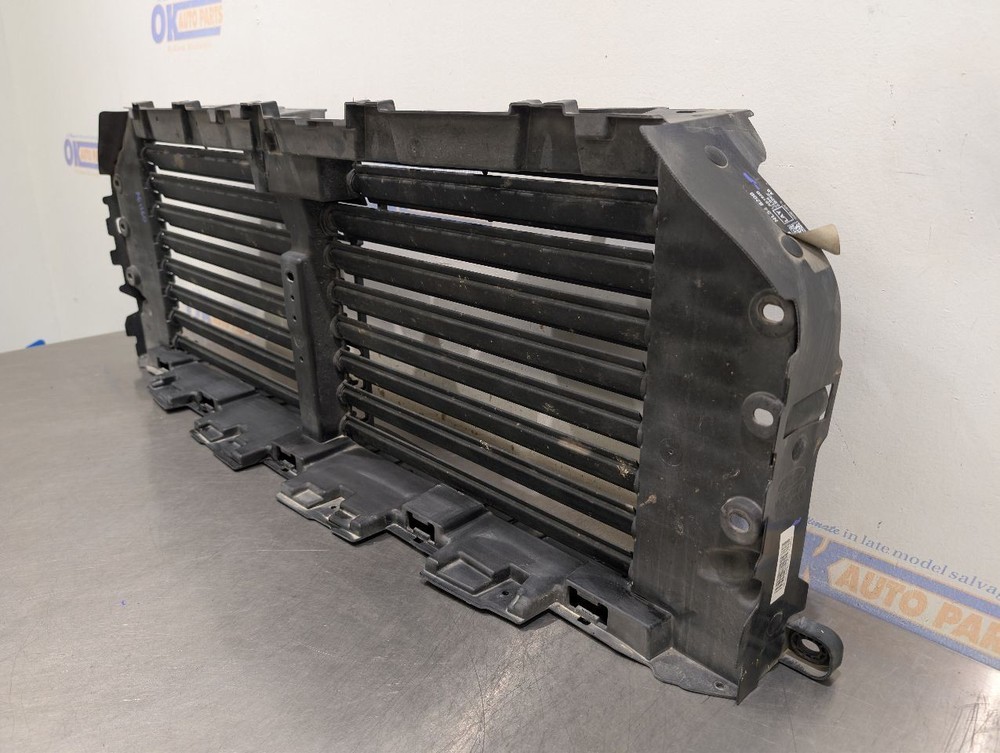 22 FORD F150 UPPER AIR SHUTTER 2.7L
