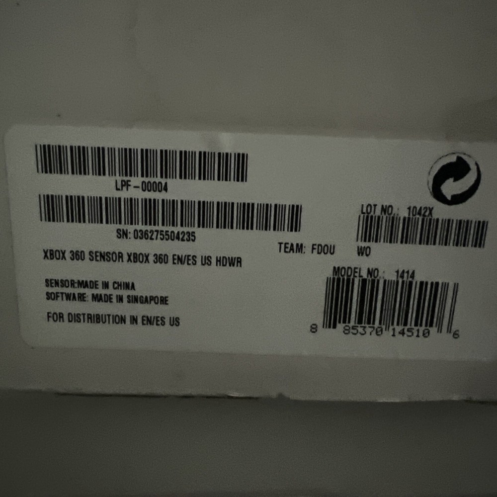 Microsoft LPF-00004 Motion Sensing Gaming Controller For Xbox 360 Plus 3 Games