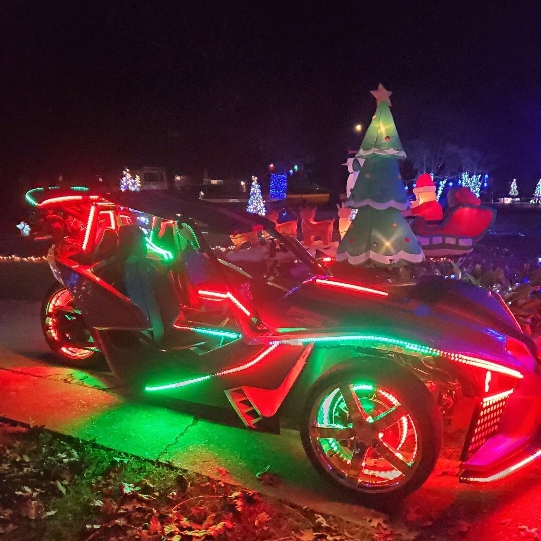 Tinted Blackout x8PCS 4FT APP+Remote CHASING Dream Color Strips Slingshot Lights