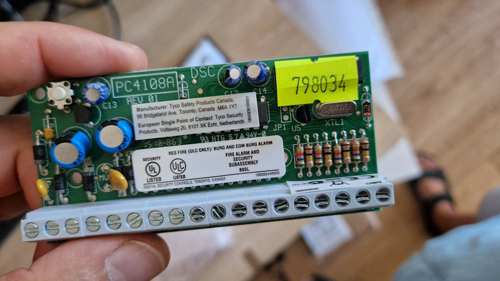 MAXSYS 8 Hardwire Zone Expanders PC4108