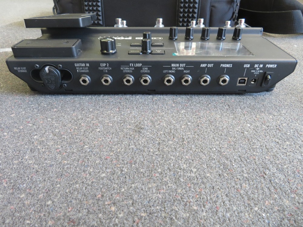 Black Line 6 Pod Go Wireless Guitar Multi-Effects Processor Pedal