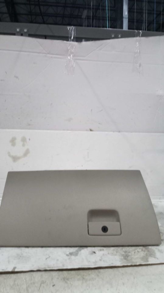 SORENTO 2015 Glove Box 536855