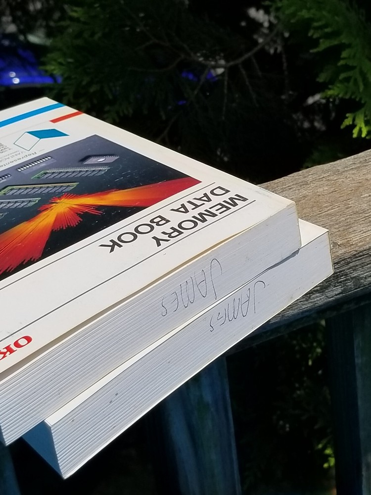 1 OF 2 VINTAGE ELECTRONICS BOOKS DATA OKI MEMORY 3RD EDITION 1987