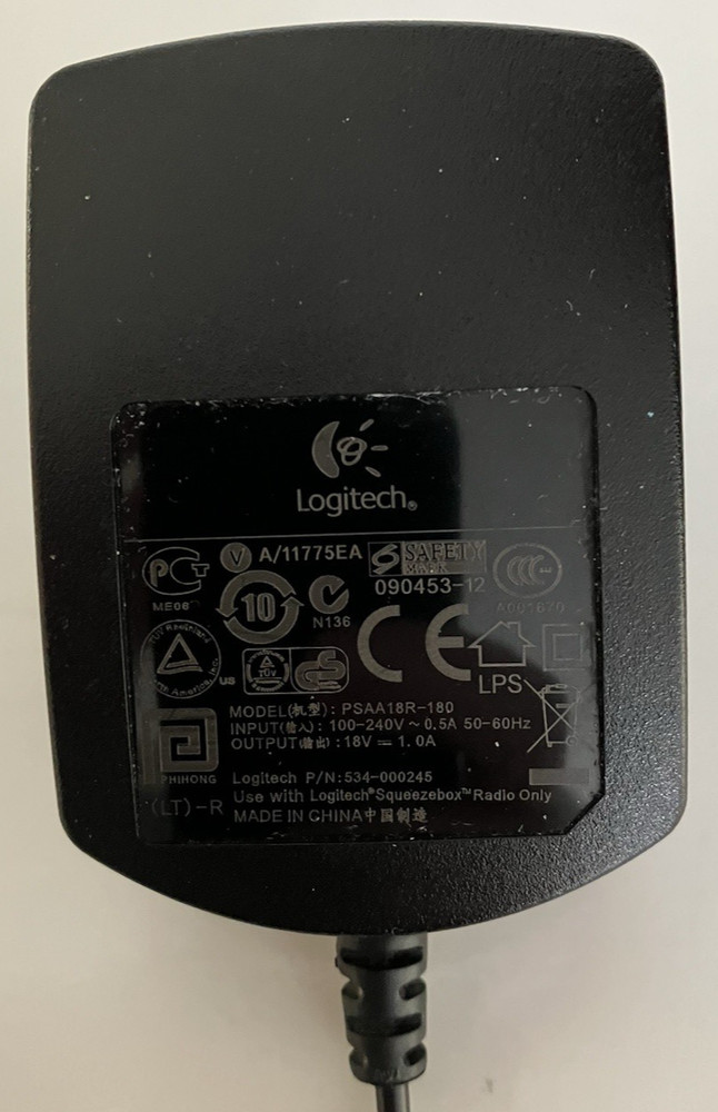 Logitech Squeezebox X-R0001 with Power Adapter