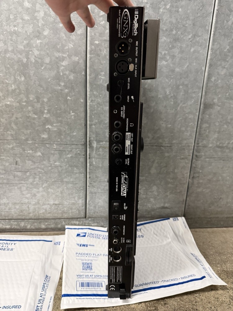 🎸 DigiTech GNX3 Guitar Workstation Multi-Effects Pedalboard – Fully Functional