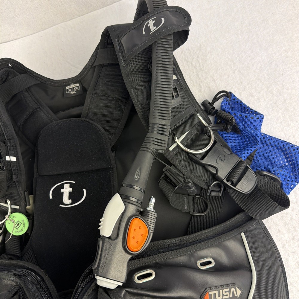 Tusa Conquest Scuba Diving BCD Excellent Condition
