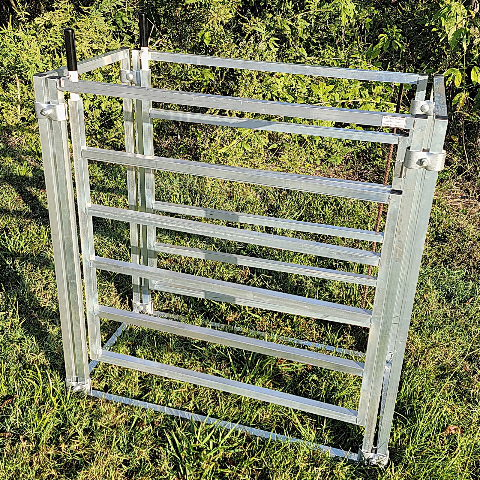 Aluminum 40-Inch-Tall Sheep & Goat 3 Way Sorter gate 4 Sorting Alley Pen Systems