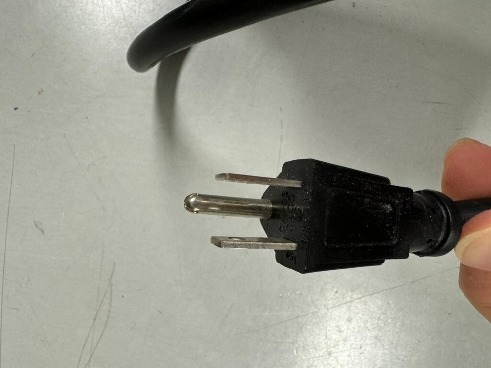 BB-05-5 Surge Protector Black Extension Cord - 3 ft