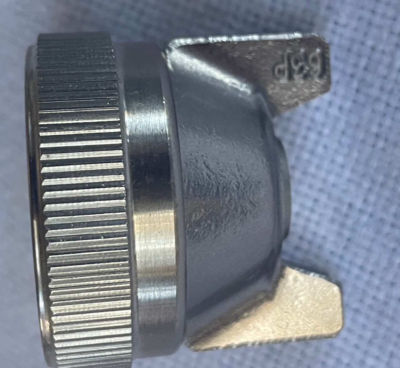 Binks 2100 Pressure Feed Conventional Spray Gun