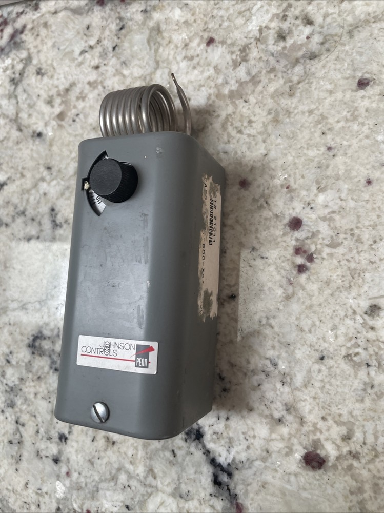 JOHNSON CONTROLS A19BAC-1 Line Volt Mechanical Tstat