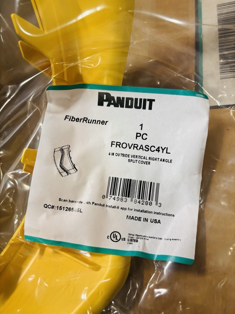 FROVRASC4YL (Panduit)  4" Outside Vertical Right Angle Split Cover